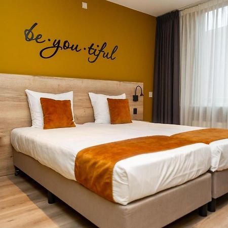 Hotel Onder De Linden Роден Екстер'єр фото