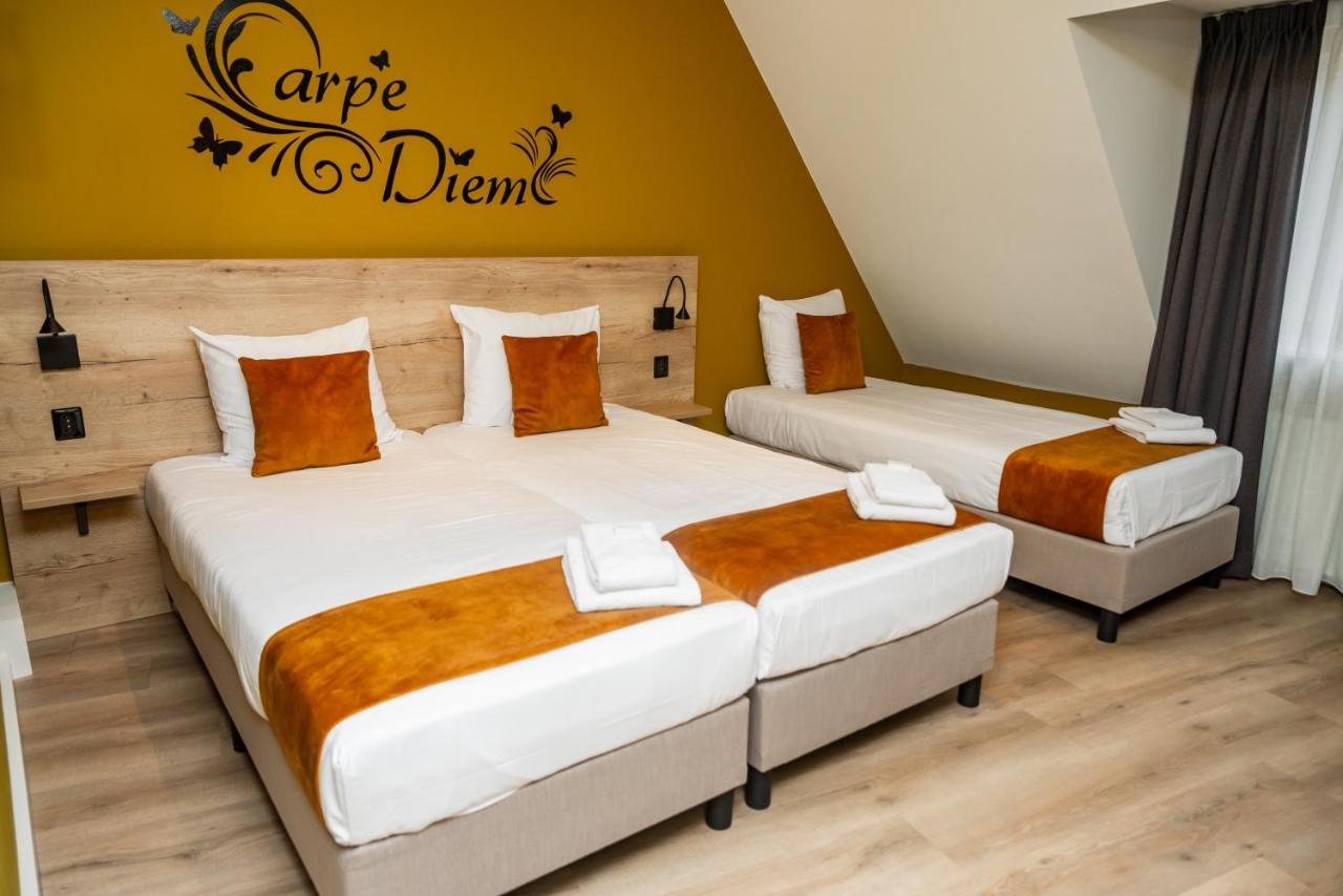 Hotel Onder De Linden Роден Екстер'єр фото
