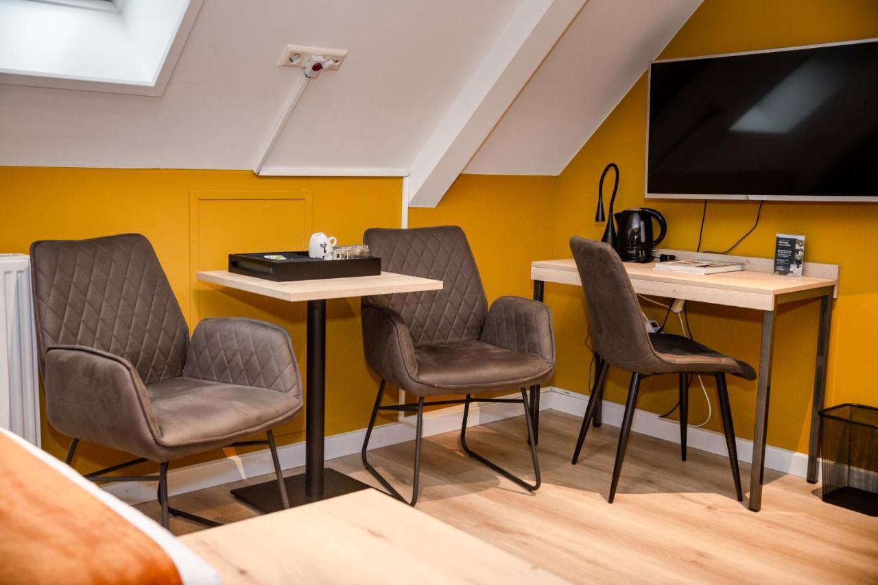 Hotel Onder De Linden Роден Екстер'єр фото
