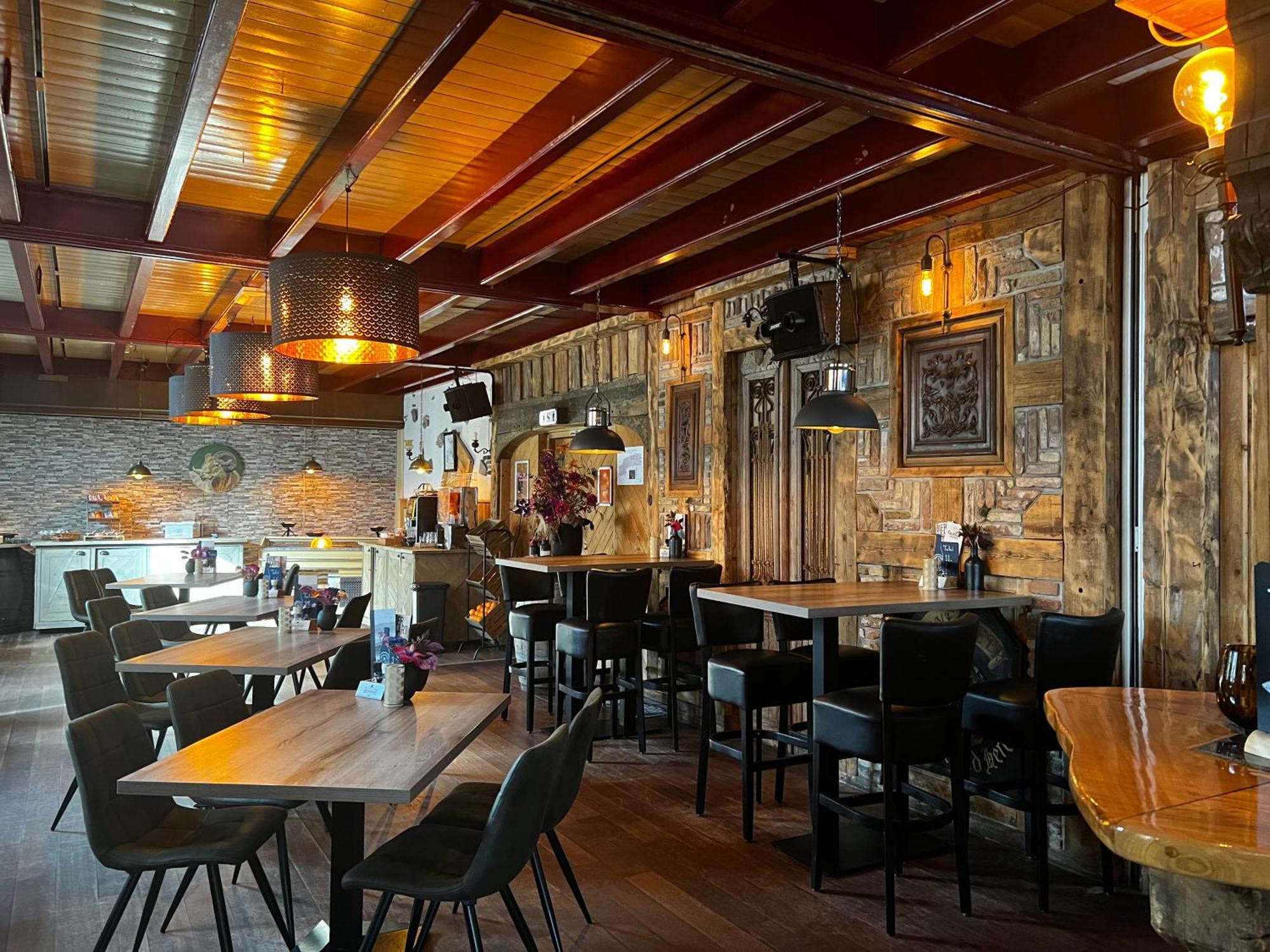 Hotel Onder De Linden Роден Екстер'єр фото